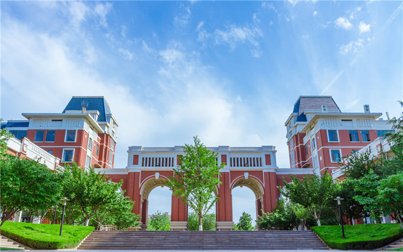 山东财经大学校园风景