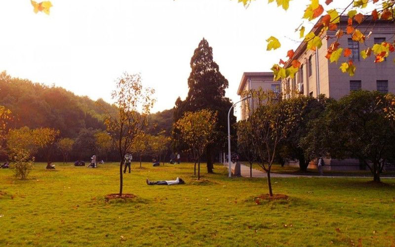 华中科技大学校园风景